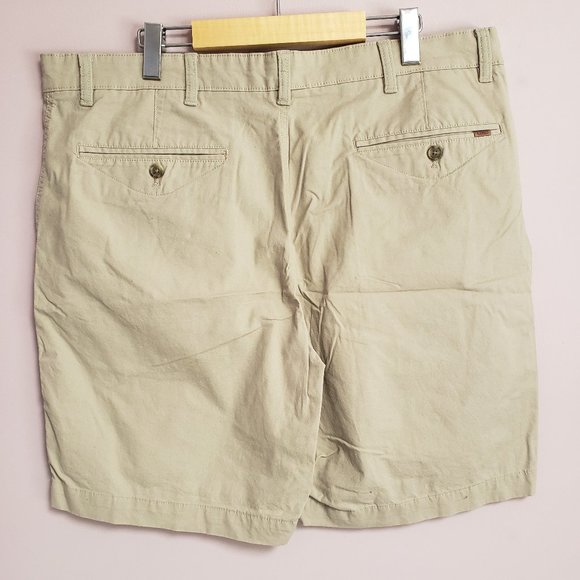 Chaps Men's Shorts Size 38 Waist Stretch Khaki Ivory Hi Rise Logo Slash Pockets - Picture 3 of 6